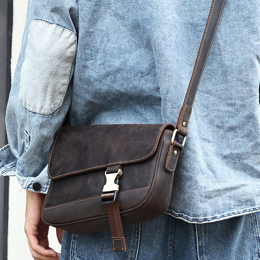 李記 | 原創手工真皮 | 第一層油蝋皮ラ休閒垮包6703號