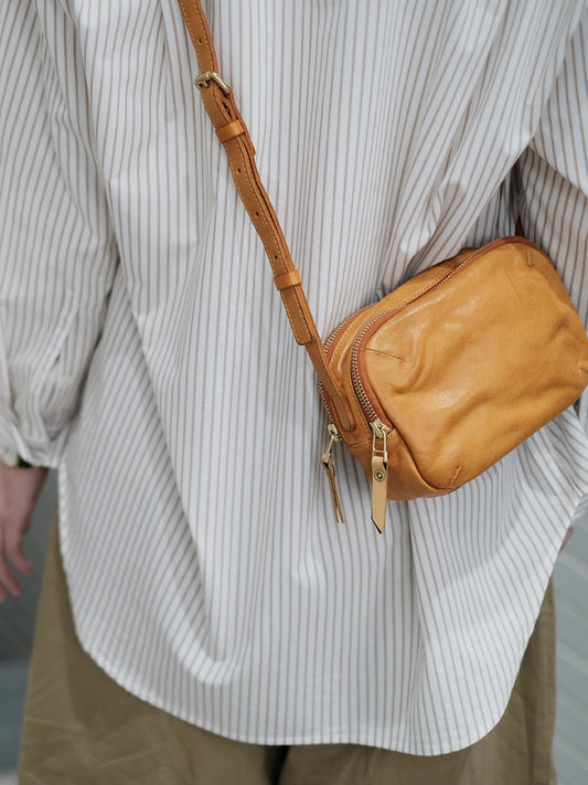 Li Ji | Original handmade genuine leather | First-layer leather soft leather small square bag No. 70932 