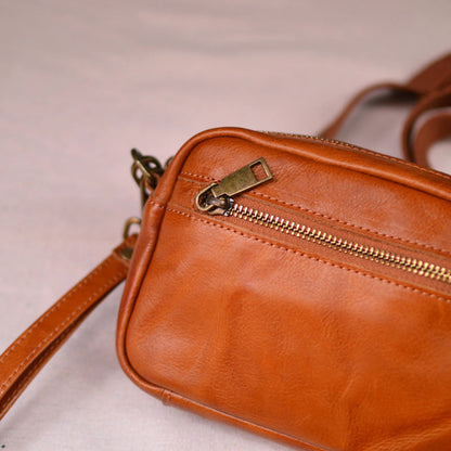 李記 | 原創手工真皮 | 手作り本革レグ文芸休閒包75159號