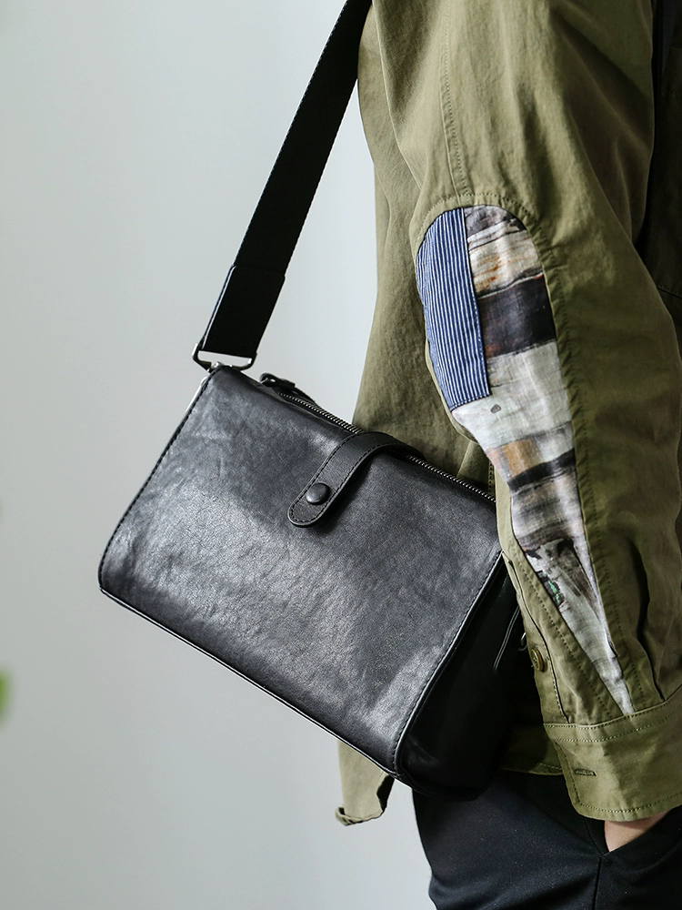 李記 | 原創手工真皮 | 實用多機能の斜唄包81670號