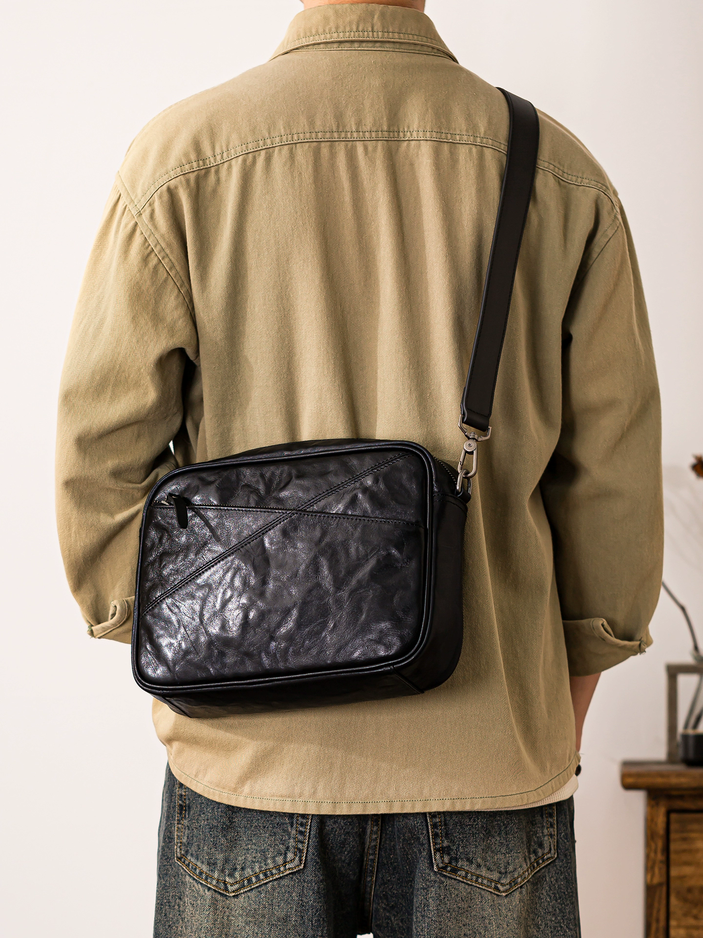 李記 | 原創手工真皮 |  小众高級感リ簡約斜唄包8553號