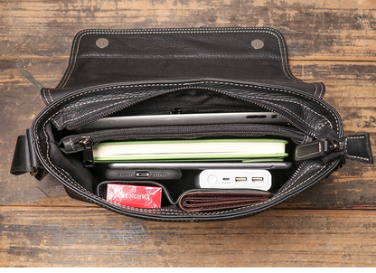 李記 | 原創手工真皮 | 輕簡設計の斜唄包9012號