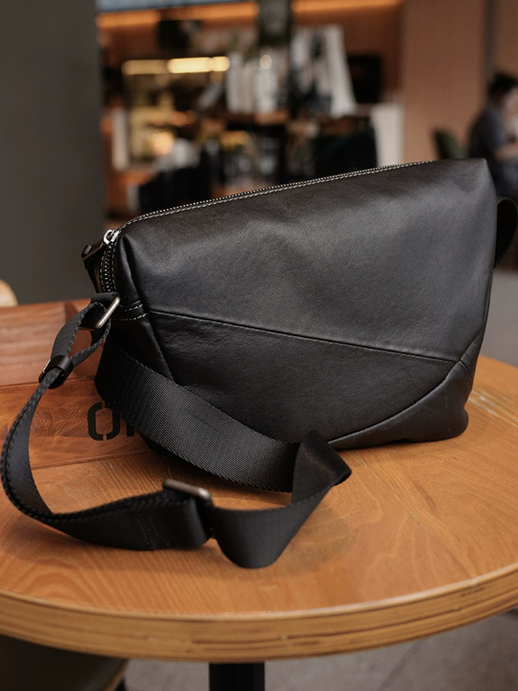 李記 | 原創手工真皮 | 潮酷街頭風必備の斜唄包A06號