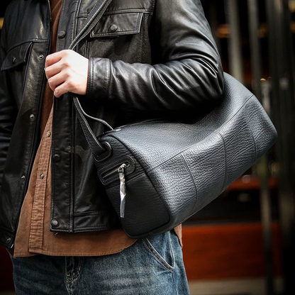 李記 | 原創手工真皮 | 自由隨行の斜唄包A8104號