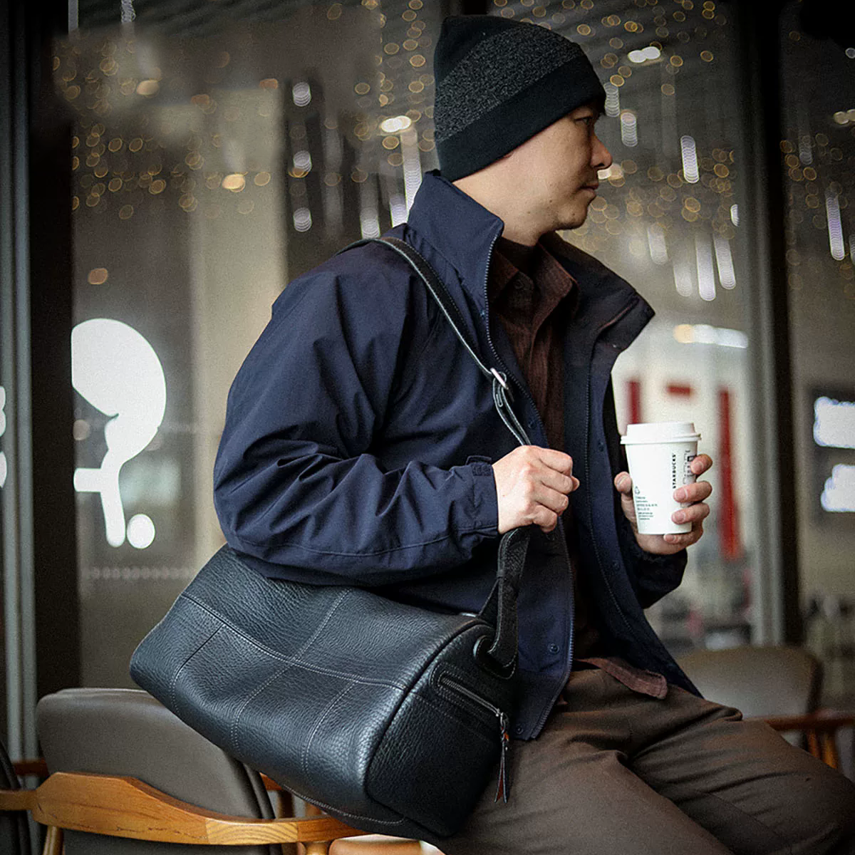 李記 | 原創手工真皮 | 自由隨行の斜唄包A8104號