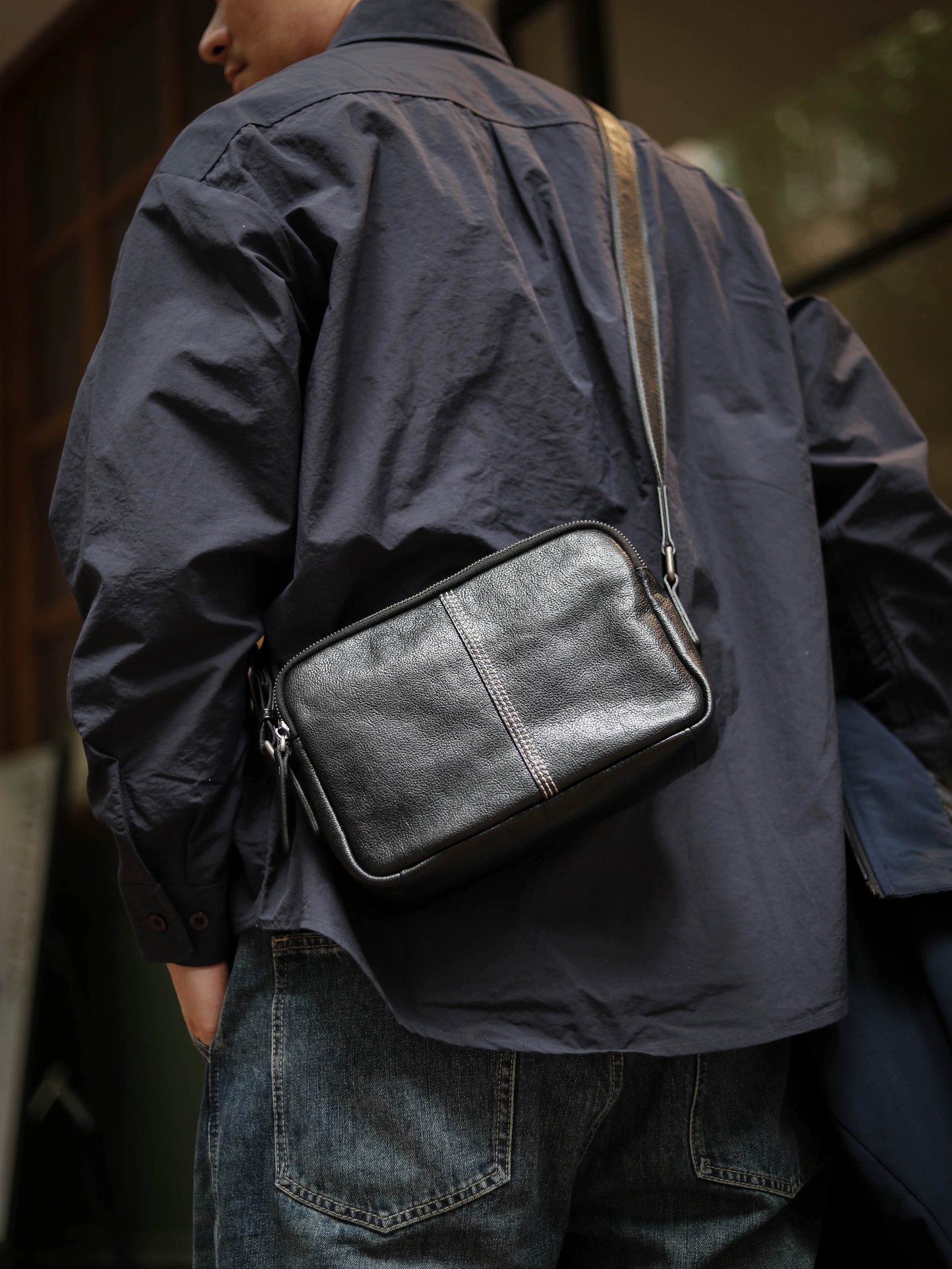 李記 | 原創手工真皮 | 背起來舒服又不失利落の斜唄包A8254號