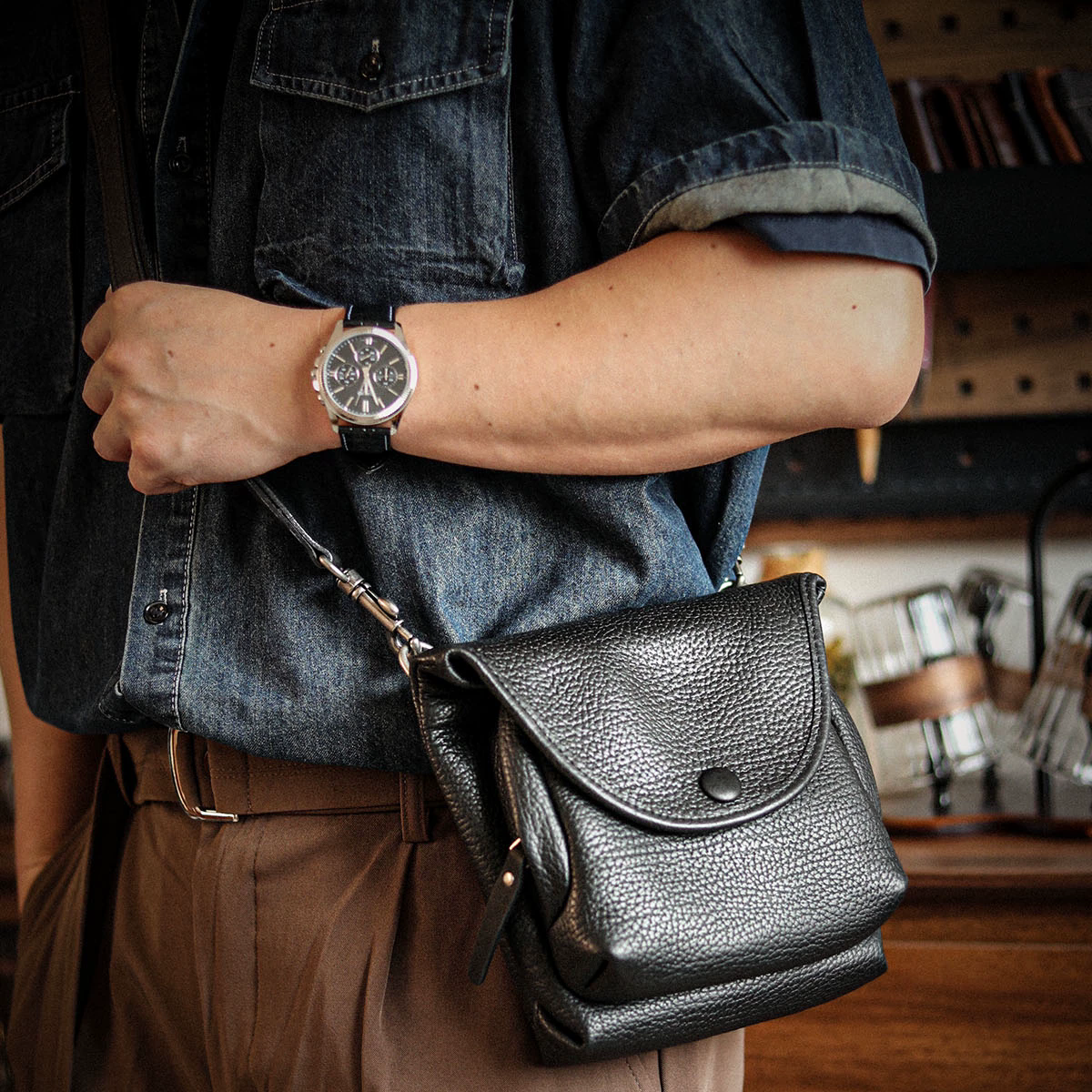 李記 | 原創手工真皮 | 經典耐打款式~隨行小背包A8294號