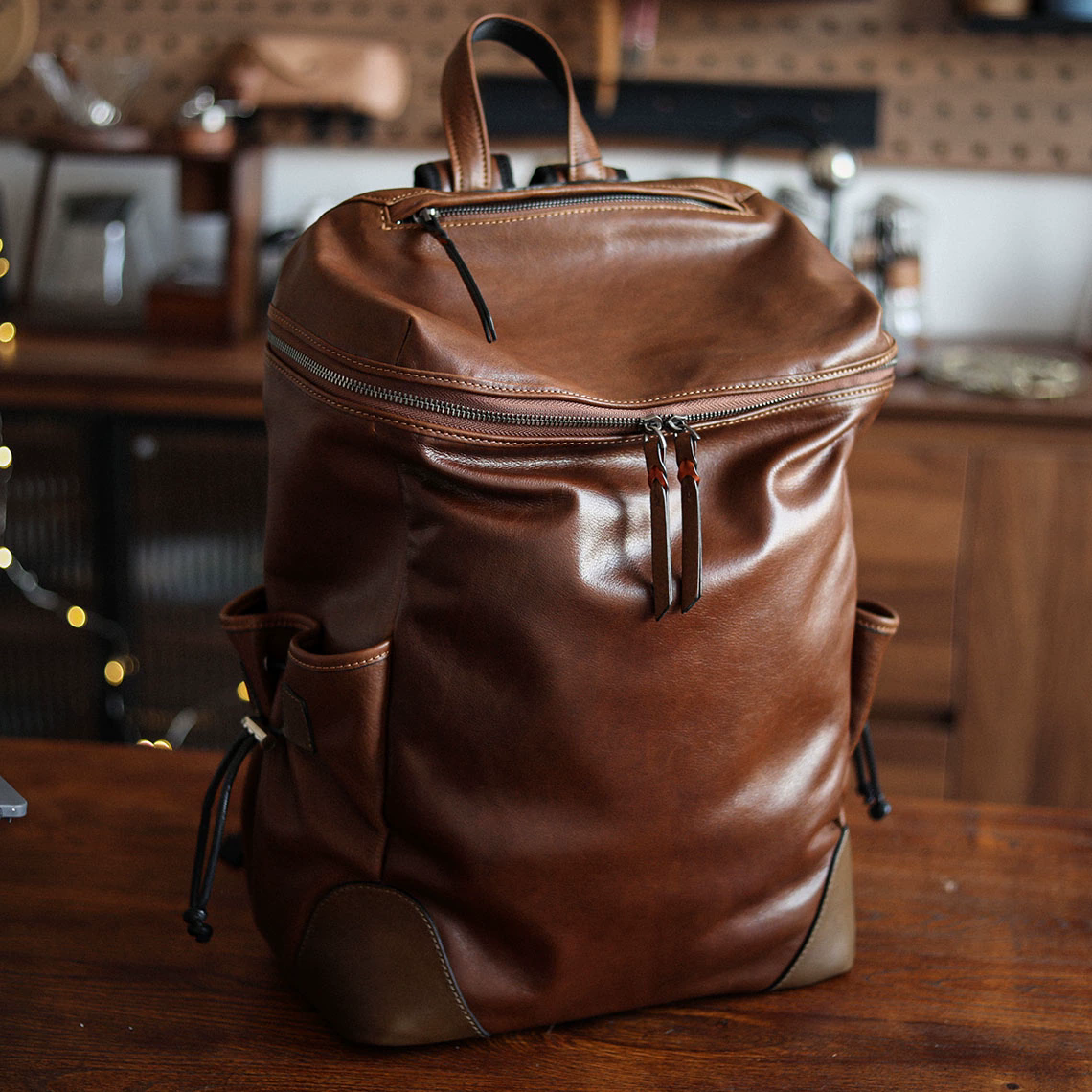 李記 | 原創手工真皮 | 【都市穿梭者】3代雙肩包A8295號