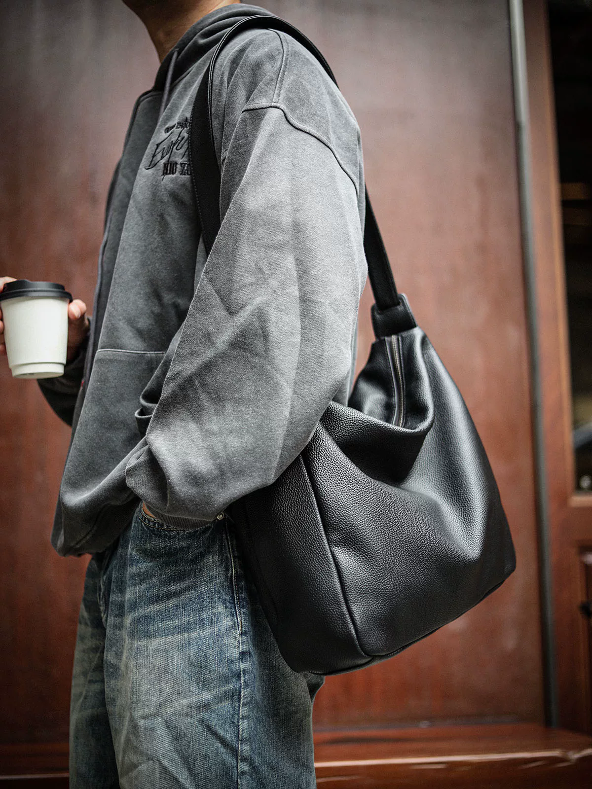 李記 | 原創手工真皮 | 舒適鬆弛感搭配の外出便攜包A8319號