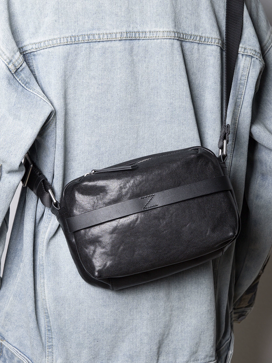 李記 | 原創手工真皮 | 方便出門隨身攜帶の斜唄包B1010號