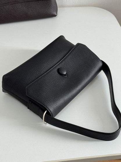 李記 | 原創手工真皮 | 軟軟糯糯真皮~可愛迷你包B233號