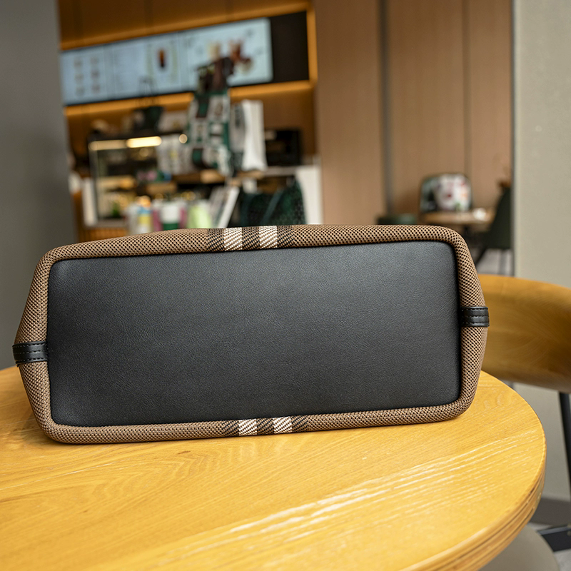 李記 | 原創手工真皮 | 復古大容量格紋托特包BL150號