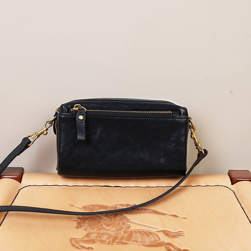 李記 | 原創手工真皮 | 日式經典設計の斜唄包cb495號