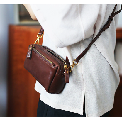 李記 | 原創手工真皮 | 日式經典設計の斜唄包cb495號