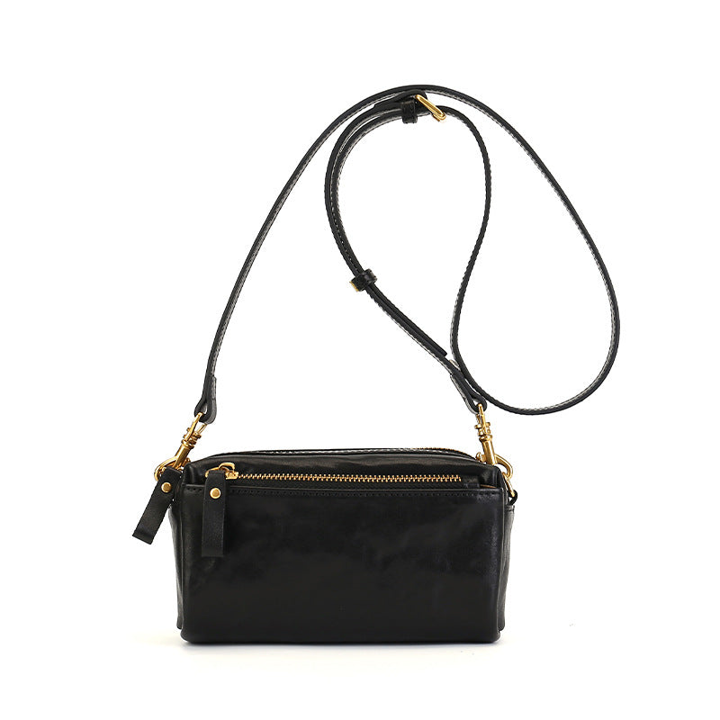 李記 | 原創手工真皮 | 日式經典設計の斜唄包cb495號