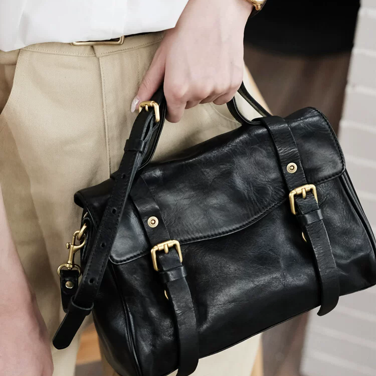 李記 | 原創手工真皮 | 巨能裝！小眾復古學院風郵差包D-70962號