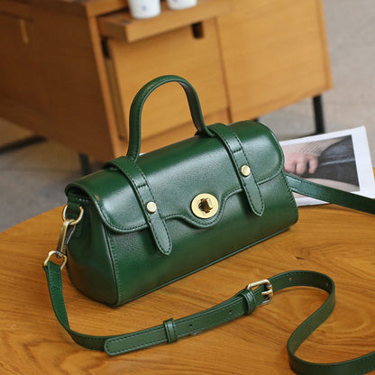 李記 | 原創手工真皮 | 個性が颯爽と復古小方包D9256號