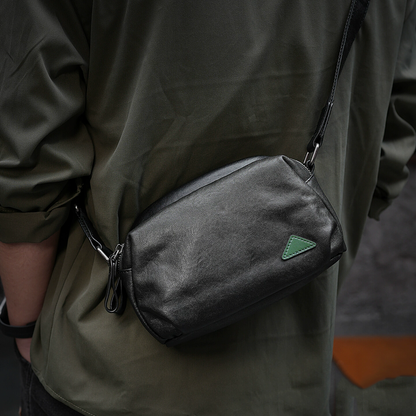 李記 | 原創手工真皮 | 【輕感系列】隨行胸包DJ1118號