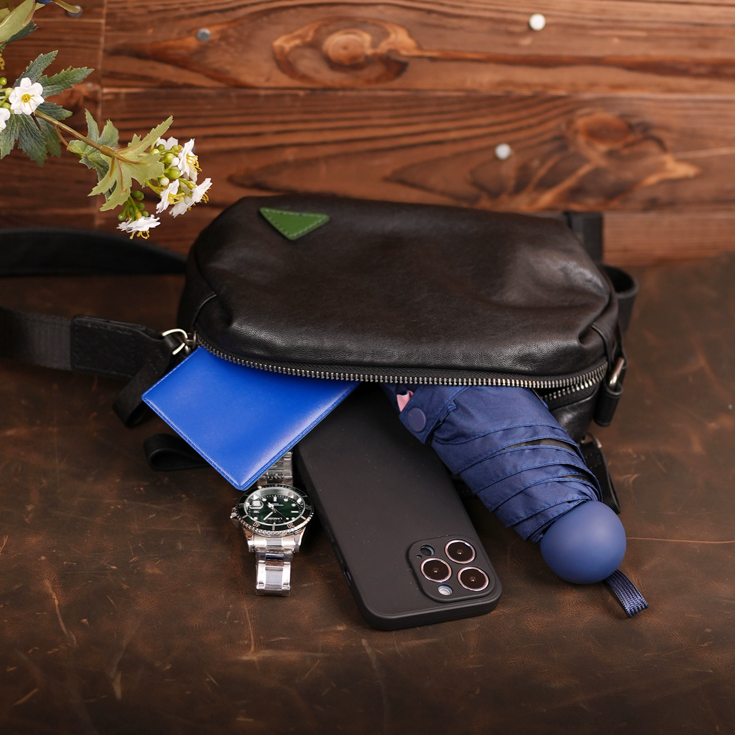 李記 | 原創手工真皮 | 【輕感系列】隨行胸包DJ1118號