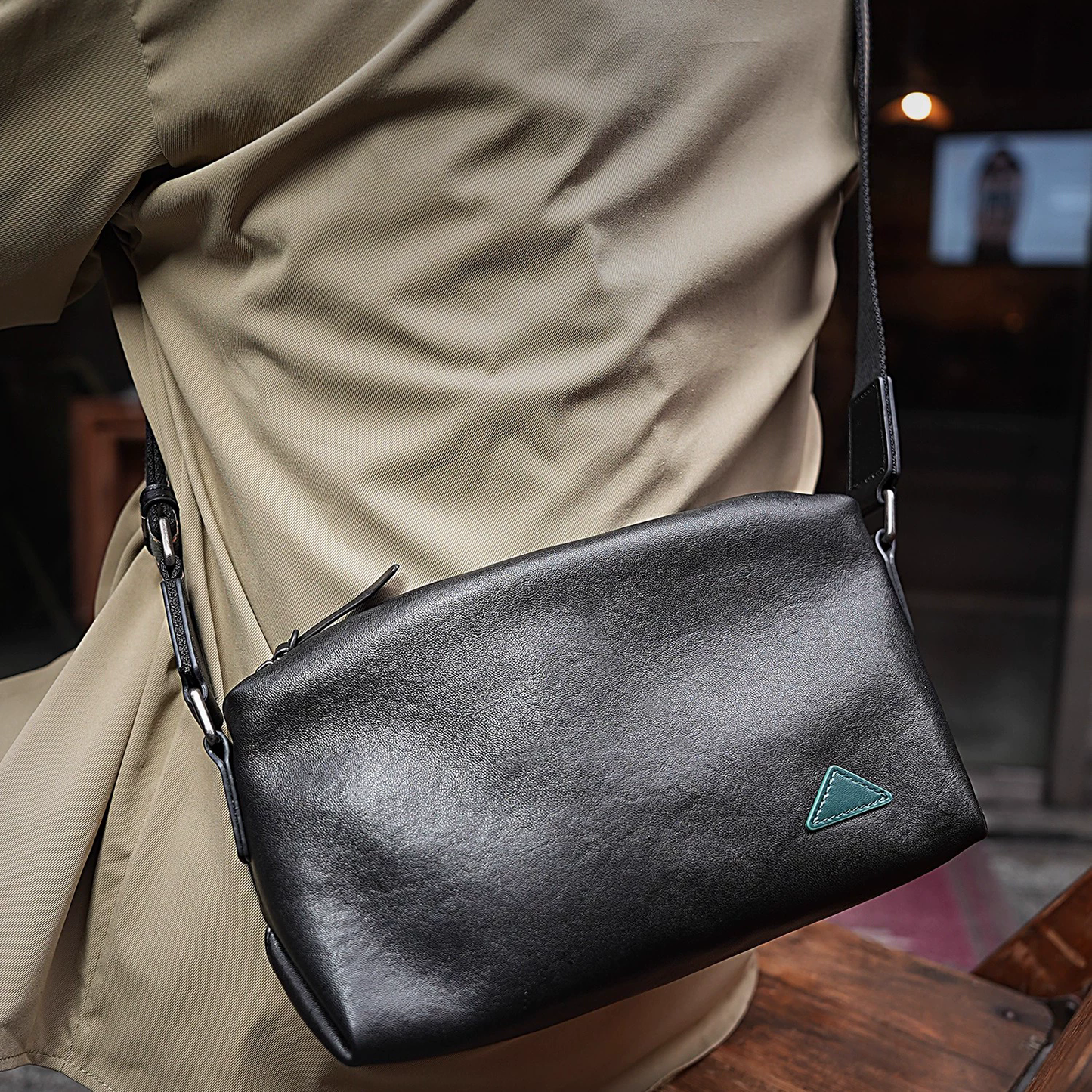 李記 | 原創手工真皮 | 【輕感系列】隨行胸包DJ1118號