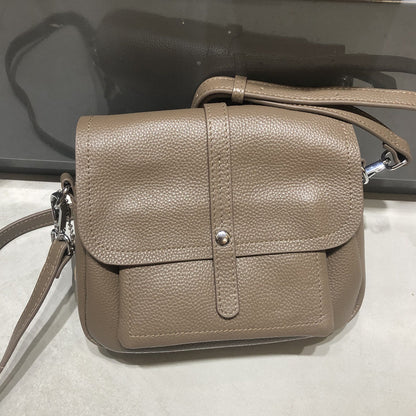 李記 | 原創手工真皮 | 優雅で気質が勢い質感肩背包F628號