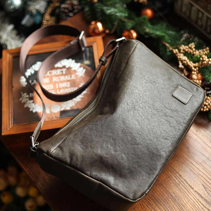 李記 | 原創手工真皮 | 枕頭型で簡約の通勤包LS8940號