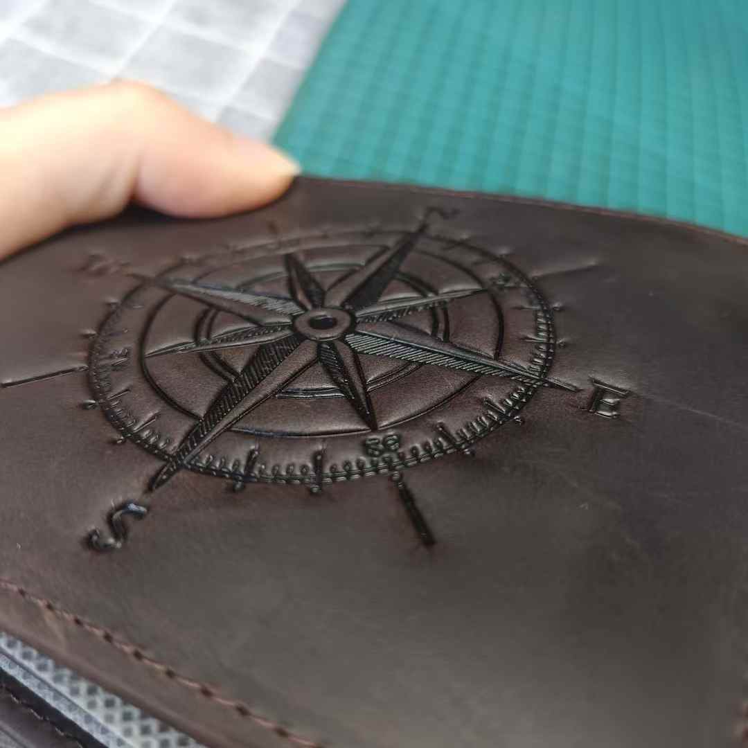 李記手工真皮 - 航海術圖示短夾 1040號