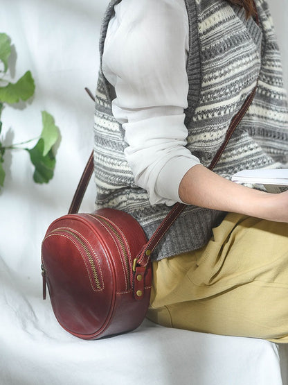 LEEEKEE | Original handmade | Vegetable tanned leather - Literary shoulder round box No. 7120S 