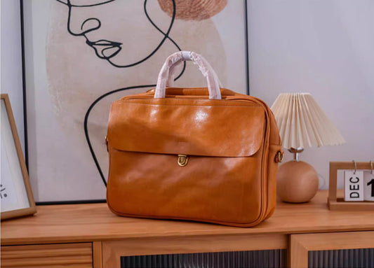 李記 | 原創手工真皮 | 美式街頭植鞣皮 軟牛皮手提包 B9146號