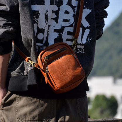 Li Ji | Original handmade genuine leather | ミニ compartment small bag waist shoulder bag No. 4012 