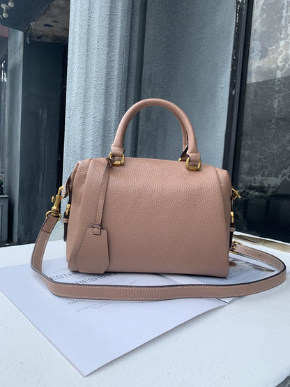 Li Ji | Original handmade leather | European and American fashionable and simple first-layer cow leather Boston bag No. 93670 