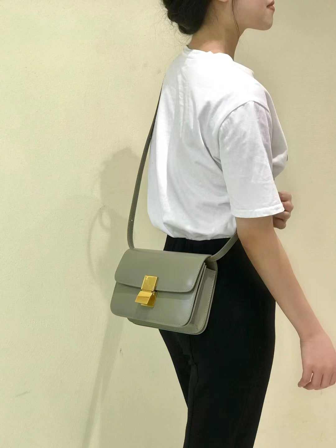 李記 | 原創手工真皮 | 光面 頭層牛革 手搓紋 方形豆腐包x280號