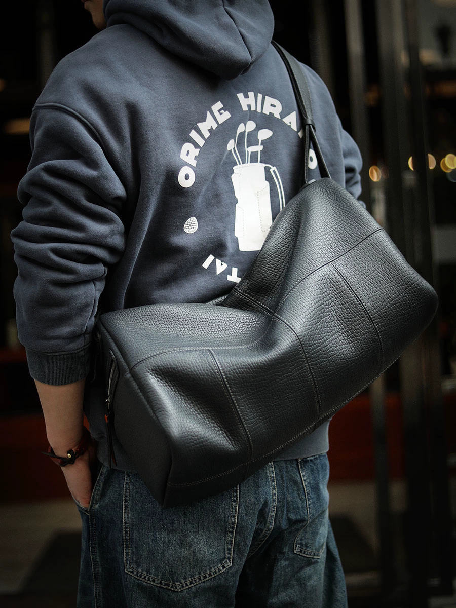 李記 | 原創手工真皮 | 上身自帶奢貴濾鏡の運動健身斜唄包ls8104號