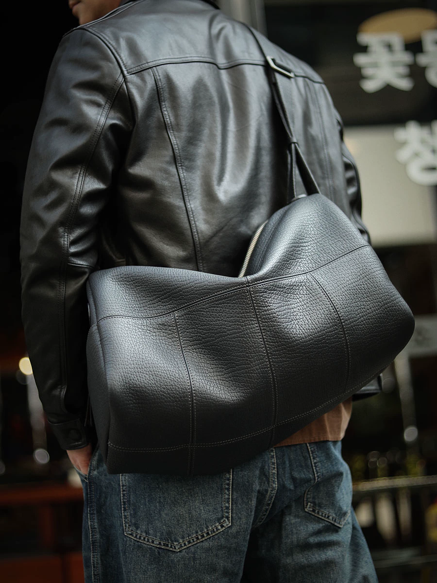 李記 | 原創手工真皮 | 上身自帶奢貴濾鏡の運動健身斜唄包ls8104號