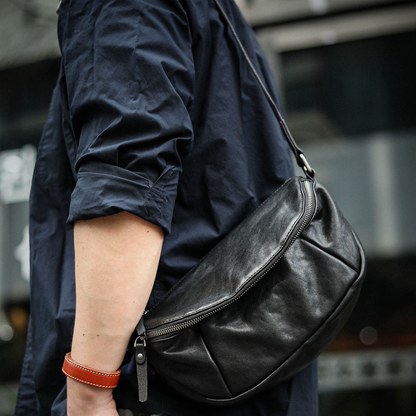 李記 | 原創手工真皮 | 輕鬆拿捏“都市精緻鬆弛感”の騎行胸包ls8301號