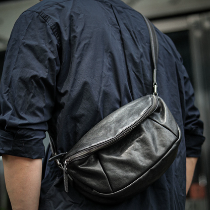 李記 | 原創手工真皮 | 輕鬆拿捏“都市精緻鬆弛感”の騎行胸包ls8301號