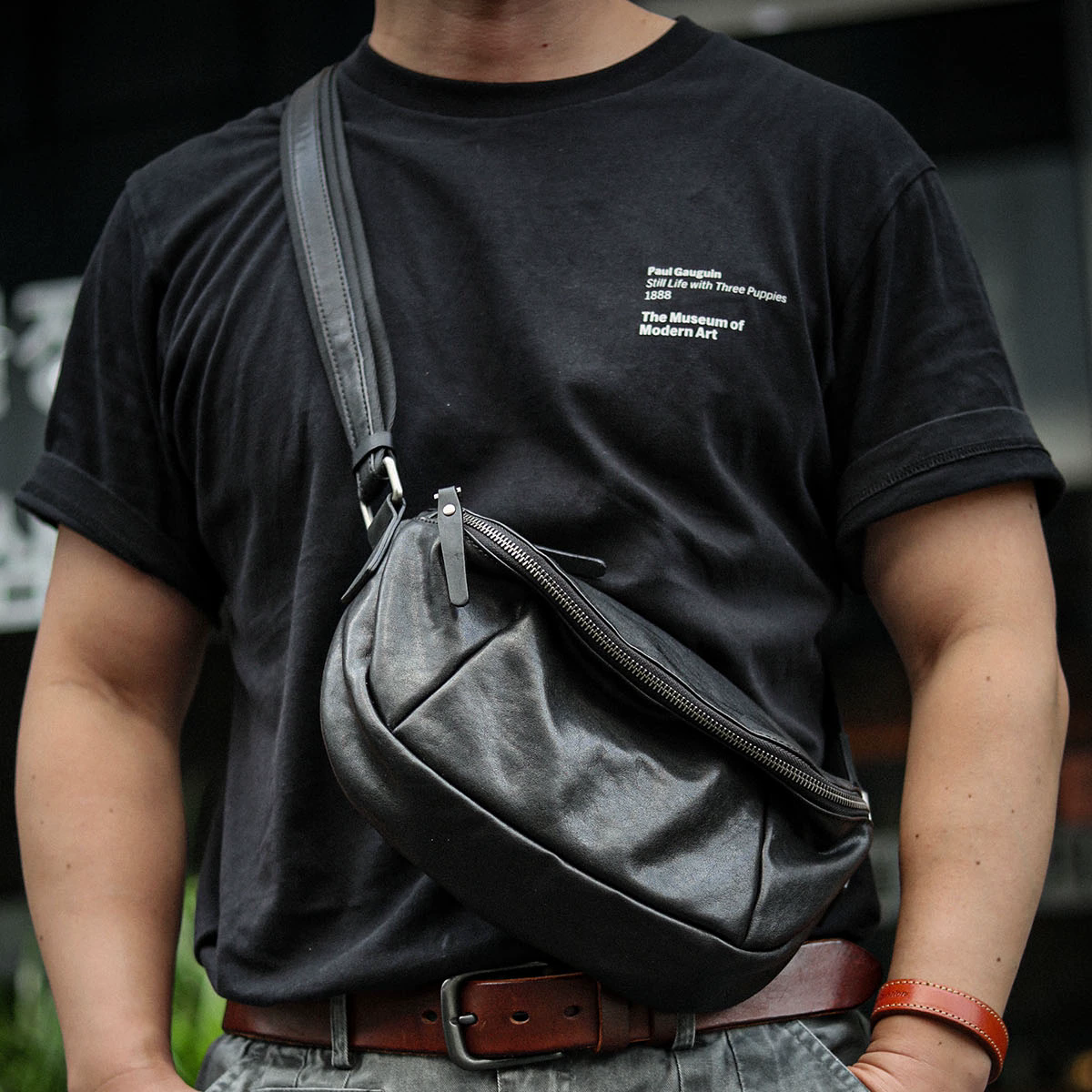 李記 | 原創手工真皮 | 輕鬆拿捏“都市精緻鬆弛感”の騎行胸包ls8301號