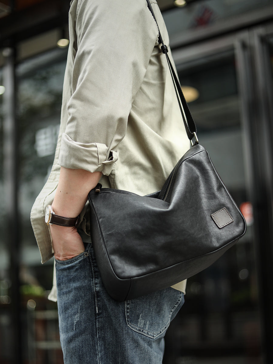 李記 | 原創手工真皮 | 枕頭型で簡約の通勤包LS8940號