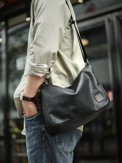 李記 | 原創手工真皮 | 枕頭型で簡約の通勤包LS8940號