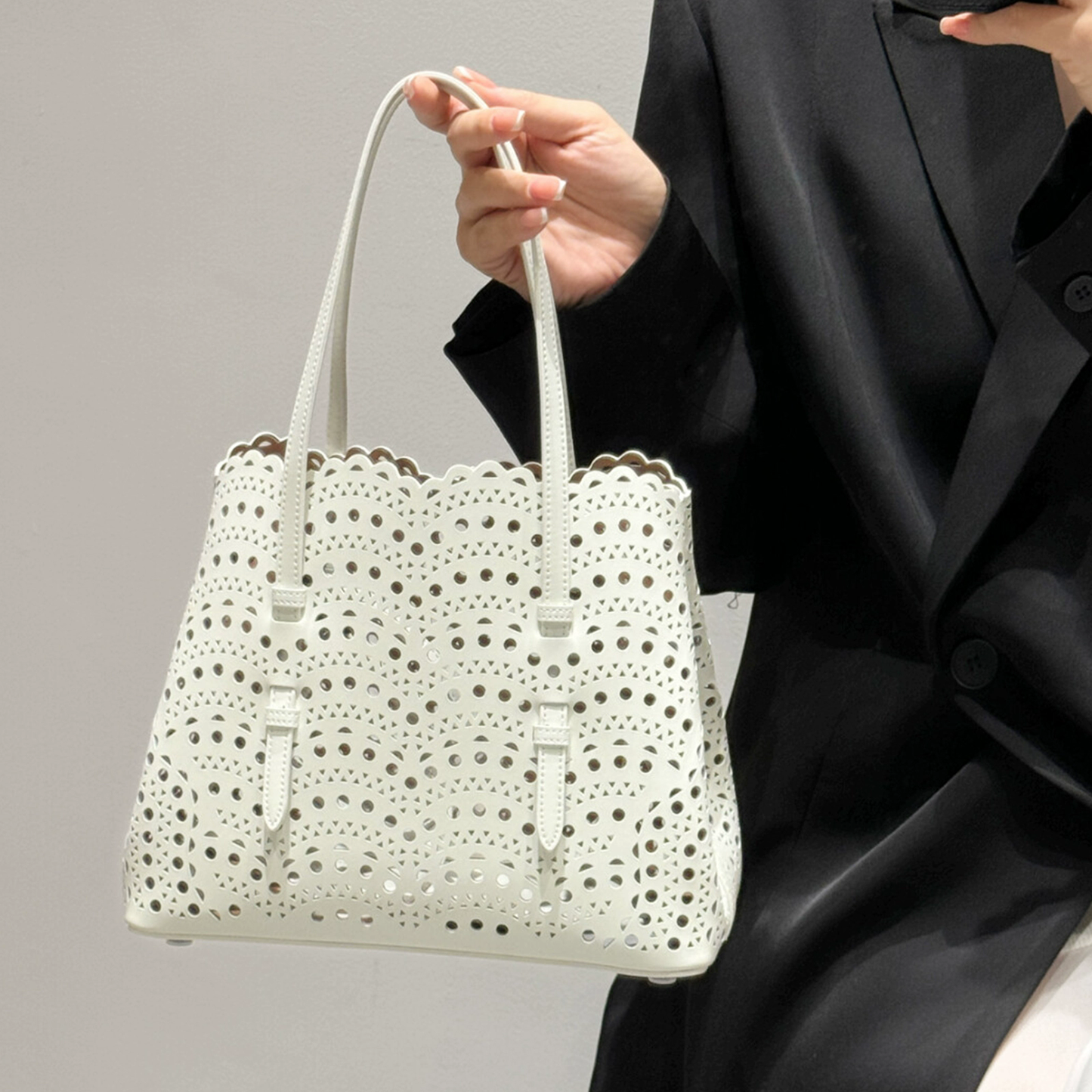 李記 | 原創手工真皮 | 鏤空雕花の菜籃子包M16202號