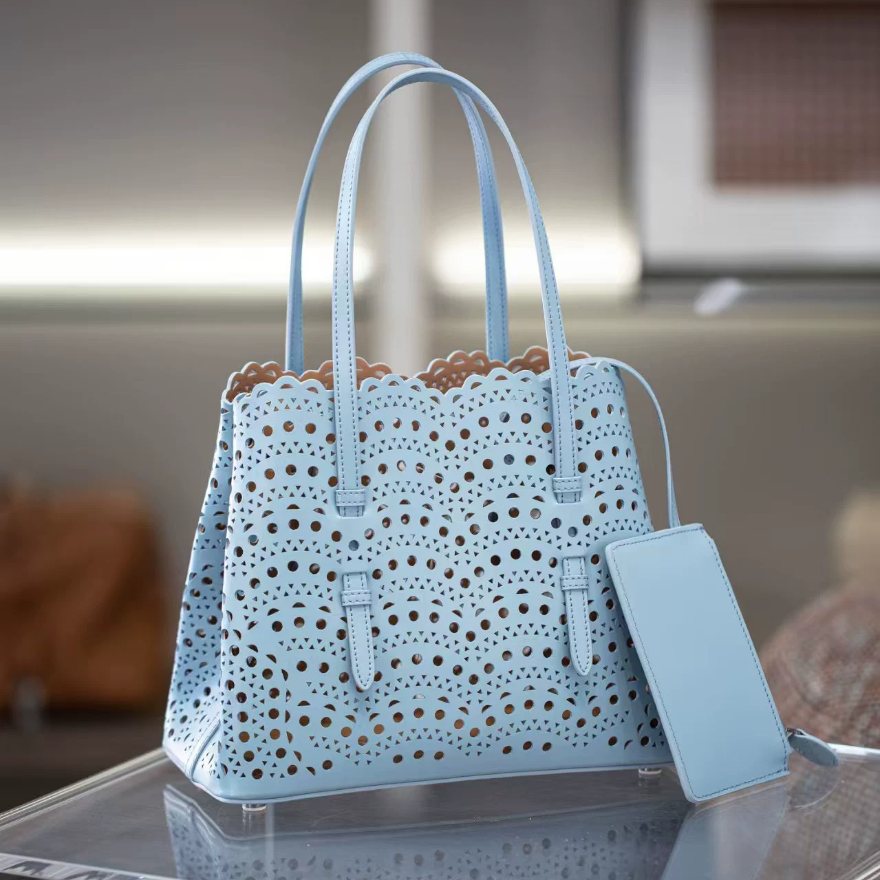 李記 | 原創手工真皮 | 鏤空雕花の菜籃子包M16202號