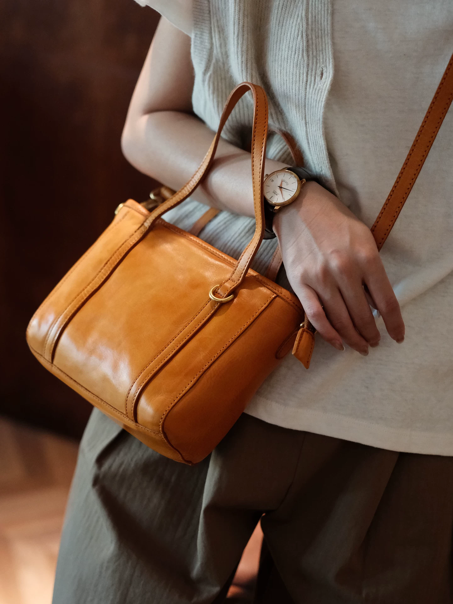 李記 | 原創手工真皮 | 日系文芸のけだるい風斜唄包NT8323號