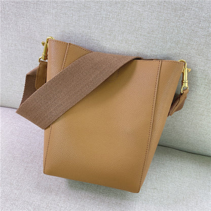 李記 | 原創手工真皮 | 簡約風格で寬肩帶い托特包6088號