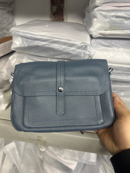 李記 | 原創手工真皮 | 優雅で気質が勢い質感肩背包F628號