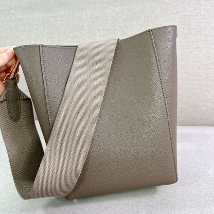 李記 | 原創手工真皮 | 簡約風格で寬肩帶い托特包6088號