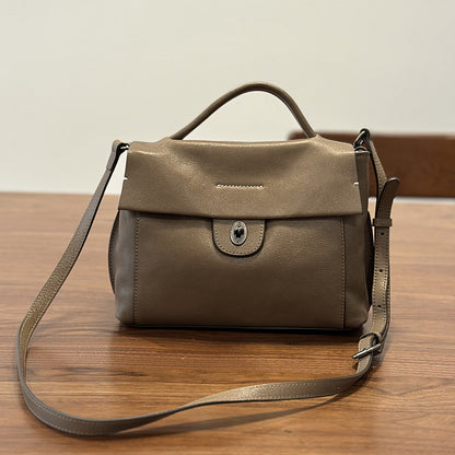 Li Ji | Original handmade genuine leather | European and American first-layer tree paste leather messenger bag No. 24023 