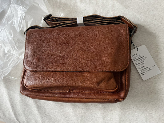 李記 | 原創真皮手工 | 擦色植鞣皮 復古全皮郵差包 M6103號