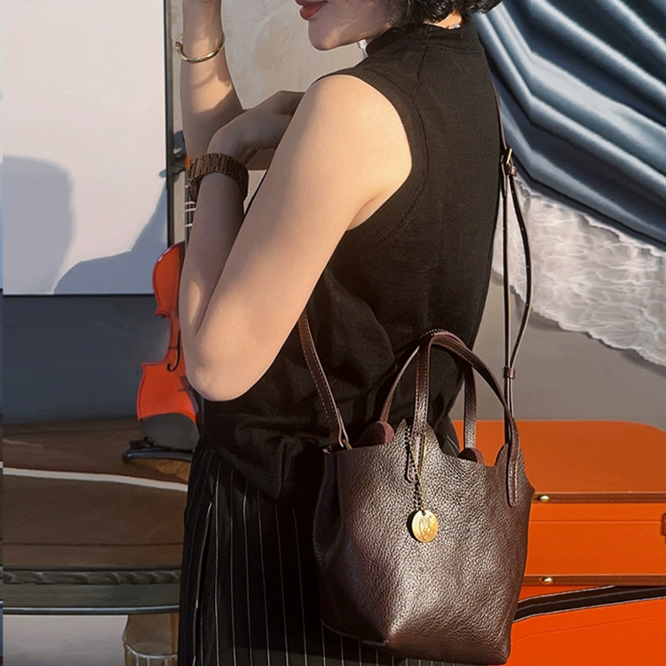 李記 | 原創手工真皮 | 優雅簡約い勢不可擋の菜籃子XH350號