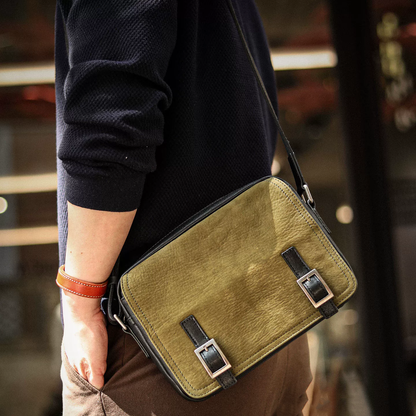 李記 | 原創手工真皮 | 2種類の牛革う磨砂斜唄包a8566號