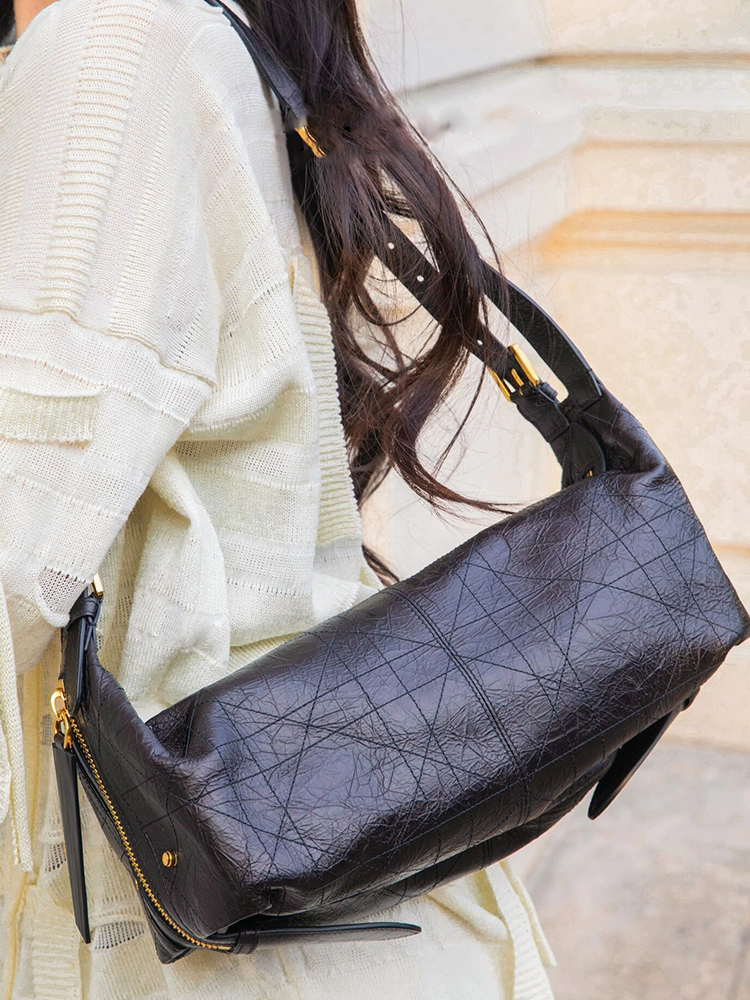 李記 | 原創手工真皮 | 鬆弛有型の流浪包an286號